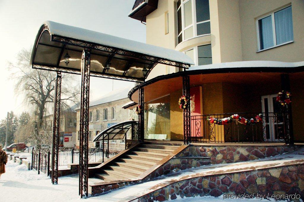 Optima Pochayiv Hotel Poceaiiv Exterior foto