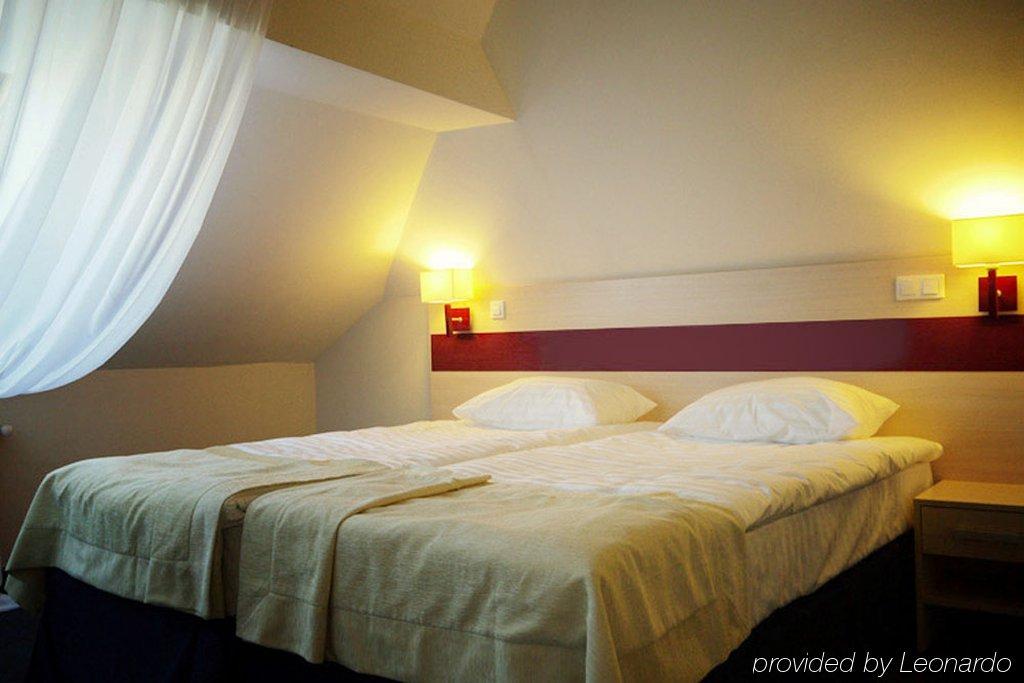 Optima Pochayiv Hotel Poceaiiv Cameră foto